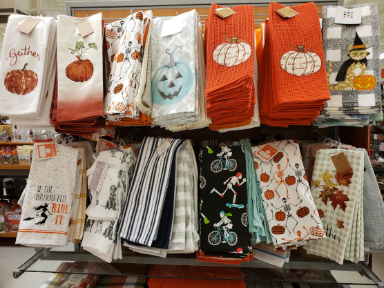 Halloween towels