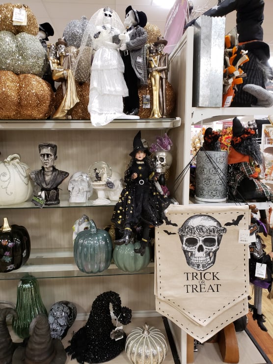 Halloween Decor